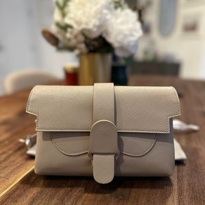 Senreve aria belt bag, vegan leather